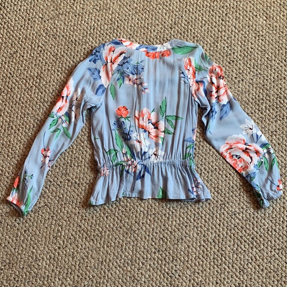 Children’s Place Girls floral peplum top size 5/6 - Picture 5 of 6